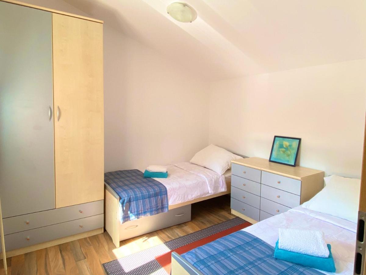 Apartments Mani Trogir Ngoại thất bức ảnh