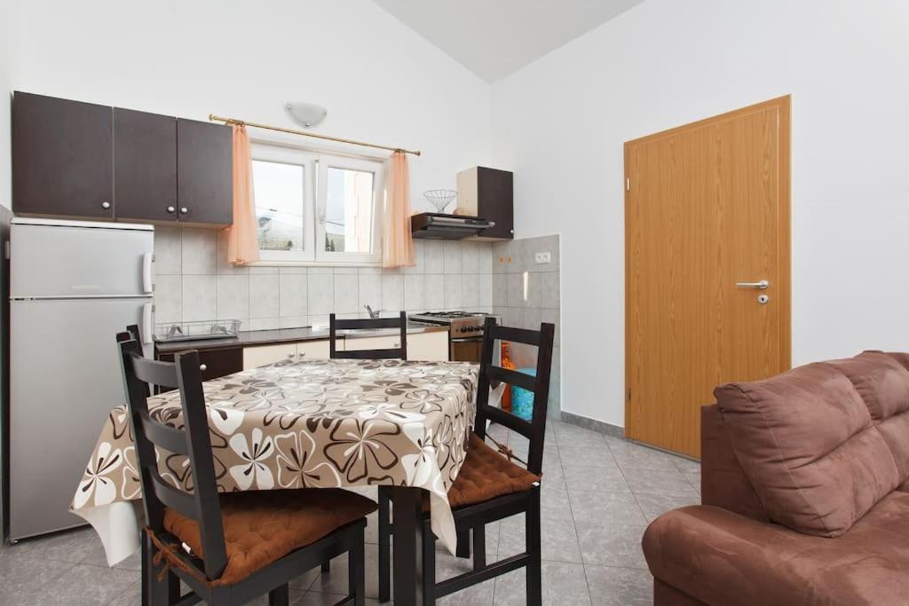 Apartments Mani Trogir Ngoại thất bức ảnh