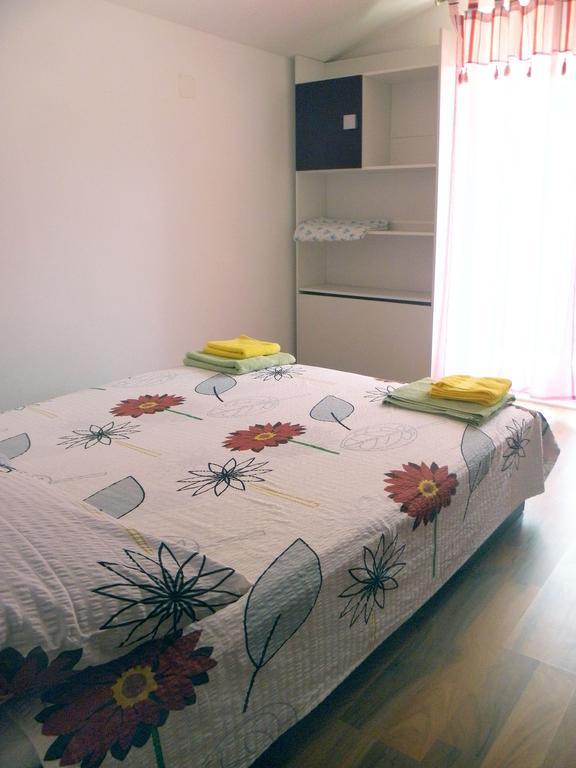 Apartments Mani Trogir Phòng bức ảnh